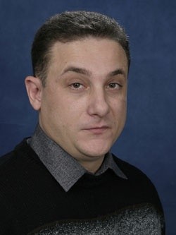Актер Петр Винс сыгравший роль в кино День хомячка.