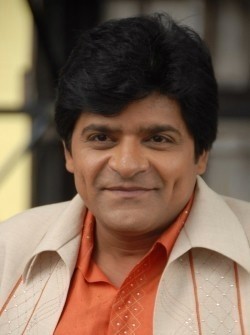 Актер Али сыгравший роль в кино Devudu Chesina Manushulu.