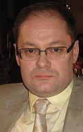 Актер Андрей Лебедев сыгравший роль в кино Семь жен одного холостяка.
