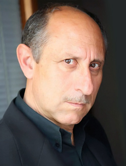 Актер Анджело Пеллегрино сыгравший роль в кино Комики-2.