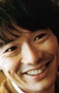 Актер Ацуро Ватабэ сыгравший роль в кино Налитые кровью глаза.
