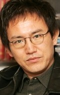 Актер Бьюнг-хо Сон сыгравший роль в кино Длинная и ветренная дорога.