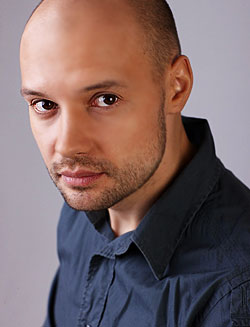 Актер Денис Яковлев сыгравший роль в кино Заложники любви.