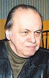 Актер Ferdi Merter сыгравший роль в кино Asi evlat.
