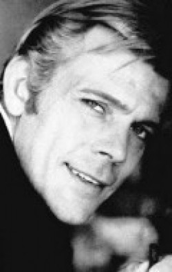 Актер Джордж Ардиссон сыгравший роль в кино Царица для Цезаря.