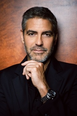 Актер Джордж Клуни сыгравший роль в кино После прочтения сжечь.