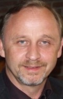 Актер Александер Хельд сыгравший роль в кино В сети.