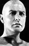 Актер Гленн Ланган сыгравший роль в кино Мятеж в открытом космосе.