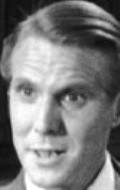 Актер Gunnar Simenstad сыгравший роль в кино Slik kan det gjores. Husmorfilmen 1954.