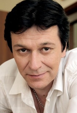 Актер Игорь Карташев сыгравший роль в кино Ненормальная.