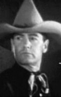 Актер Jay Wilsey сыгравший роль в кино The Fighting Cowboy.