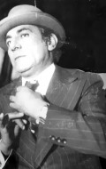 Актер Жан Константин сыгравший роль в кино Гнездо саламандр.