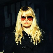 Актер Елена Ракочевич сыгравший роль в кино Oktobar.