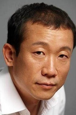 Актер Чон Сок-ён сыгравший роль в кино Поезд в Пусан.