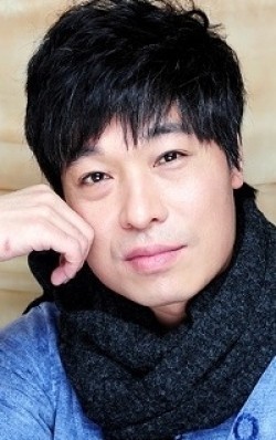 Актер Чон Хэ-гюн сыгравший роль в кино Я тебя жду.