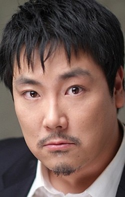 Актер Чо Чжин Ун сыгравший роль в кино Трудный день.