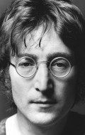 Актер Джон Леннон сыгравший роль в кино The Beatles: Вечер трудного дня.