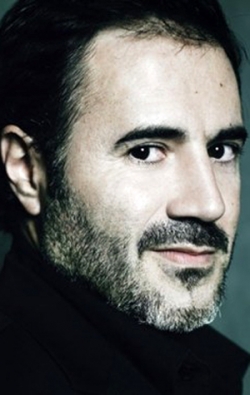 Актер Хосе Гарсия сыгравший роль в кино Rire et chatiment: le making of.