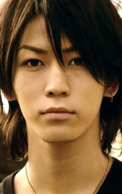 Актер Кадзуя Каменаси сыгравший роль в кино 3-nen B-gumi Kinpachi sensei: Final.