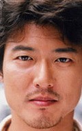 Актер Косукэ Тоёхара сыгравший роль в кино Ангел Войны.
