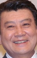Актер Котаро Сатоми сыгравший роль в кино Пруд кошки-призрака Отама.
