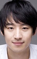 Актер Ли Чже Хун сыгравший роль в кино Ловцы духов.