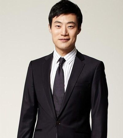 Актер Ли Хи Чжун сыгравший роль в кино Полицейский на подиуме.