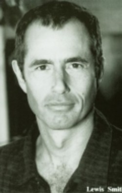 Актер Льюис Смит сыгравший роль в кино Lone Star.