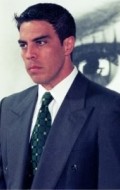 Актер Луис Гатика сыгравший роль в кино Traficando con la muerte.