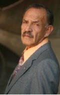 Актер Луис Аччинелли сыгравший роль в кино La camioneta gris.