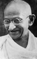 Актер Махатма Ганди сыгравший роль в кино When Asia Speaks.