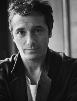 Актер Марк Дюре сыгравший роль в кино La voix de l'araignee.