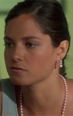 Актер Надин Ван дер Велде сыгравший роль в кино Shattered Innocence.