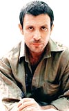 Актер Неджат Ишлер сыгравший роль в кино Украденные глаза.