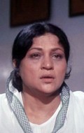 Актер Нирупа Рой сыгравший роль в кино Семья.