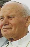 Актер Папа Иоанн Павел II сыгравший роль в кино Democrazy.