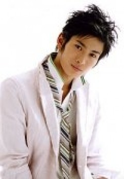 Актер Сатоси Мацуда сыгравший роль в кино Love Police: Neet tachi no banka.
