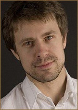 Актер Сергей Перегудов сыгравший роль в кино Новогодняя жена.