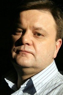 Актер Сергей Беляев сыгравший роль в кино 8 новых свиданий.