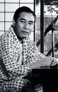 Актер Син Сабури сыгравший роль в кино Bomeiki.