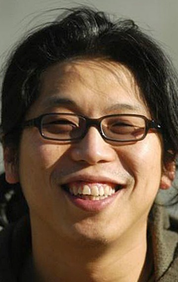Актер Син Ун Соп сыгравший роль в кино Маскарад.