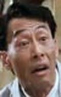 Актер Шу Тонг Вонг сыгравший роль в кино Бабочки-убийцы.