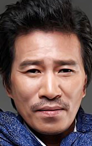 Актер Син Чжон Гын сыгравший роль в кино Трудный день.