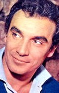 Актер Сулейман Туран сыгравший роль в кино Denizciler geliyor.