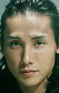 Актер Так Сакагучи сыгравший роль в кино Азуми 2:  Смерть или любовь.