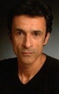 Актер Thierry de Carbonnieres сыгравший роль в кино Un type disponible.