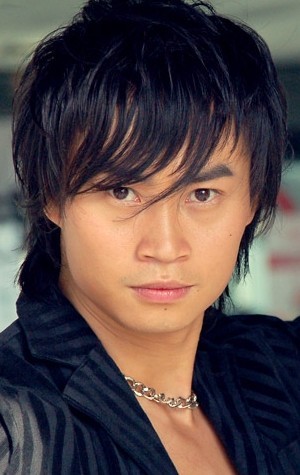 Актер Тайгер Ху Чен сыгравший роль в кино Мастер кунг-фу.