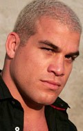 Актер Тито Ортиз сыгравший роль в кино TNA Тяжелое правосудие.