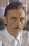 Актер Том Джорджсон сыгравший роль в кино Подозрения мистера Уичера.