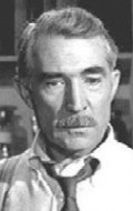 Актер Тревор Бардетт сыгравший роль в кино Wagons Westward.